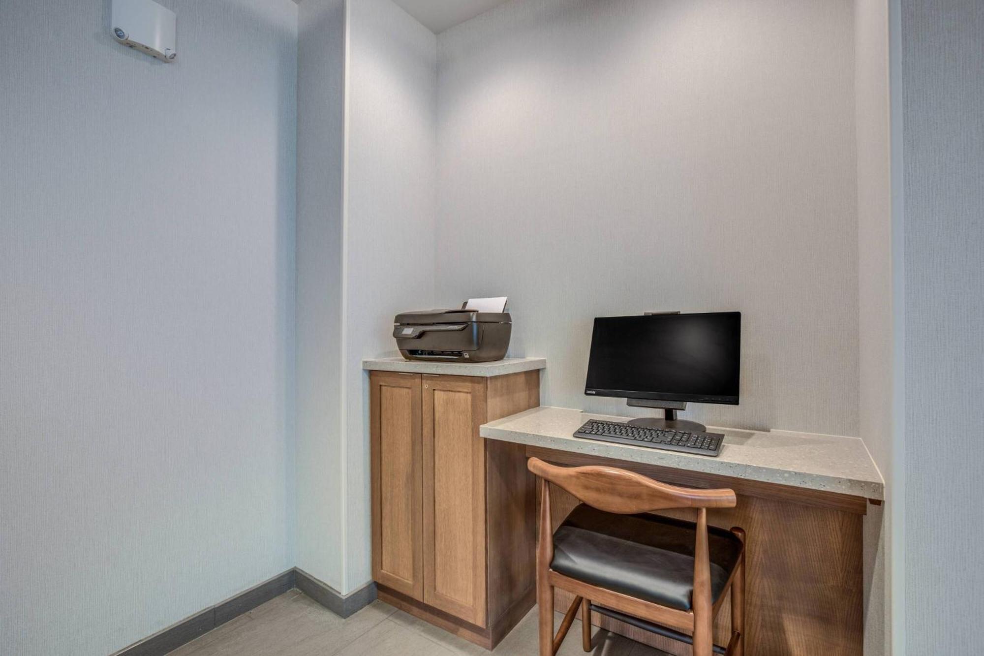 Fairfield Inn & Suites Whitewater Exteriör bild